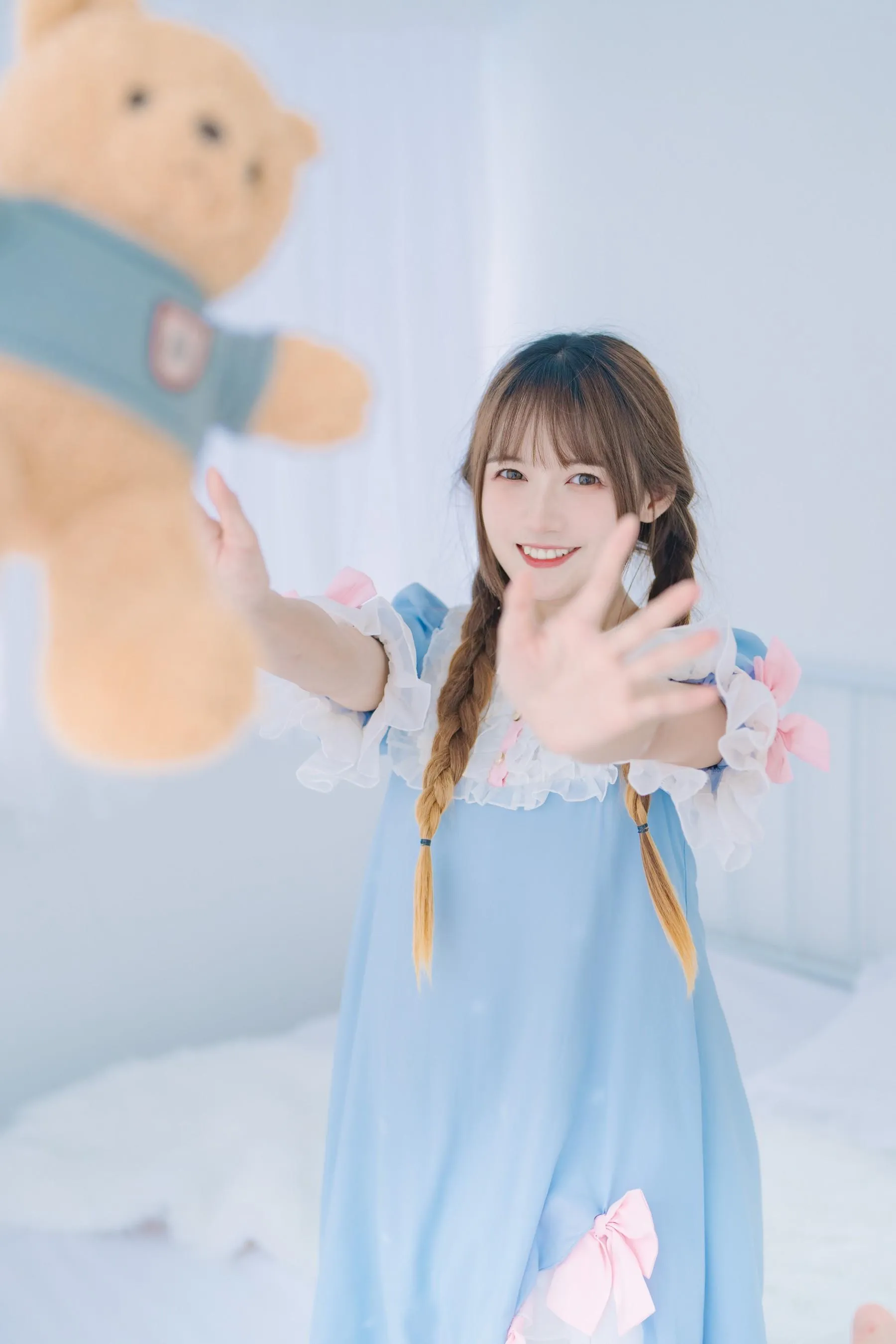 [YITUYU艺图语]2022.08.13 纯白色可爱 兔子Zzz不吃胡萝卜 [32P]插图2